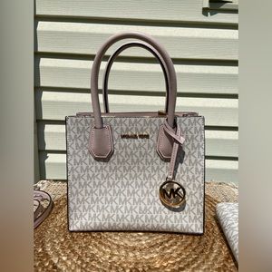 Michael Kors Purse and Matching Wallet